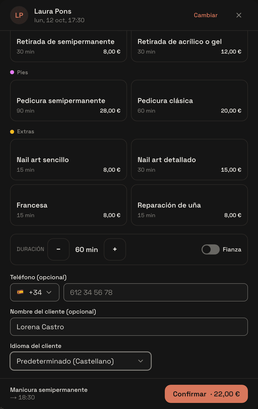 La hoja de «Nueva entrada» con el nombre, el servicio y los chips de hora libres del día; el de las 14:00 seleccionado.